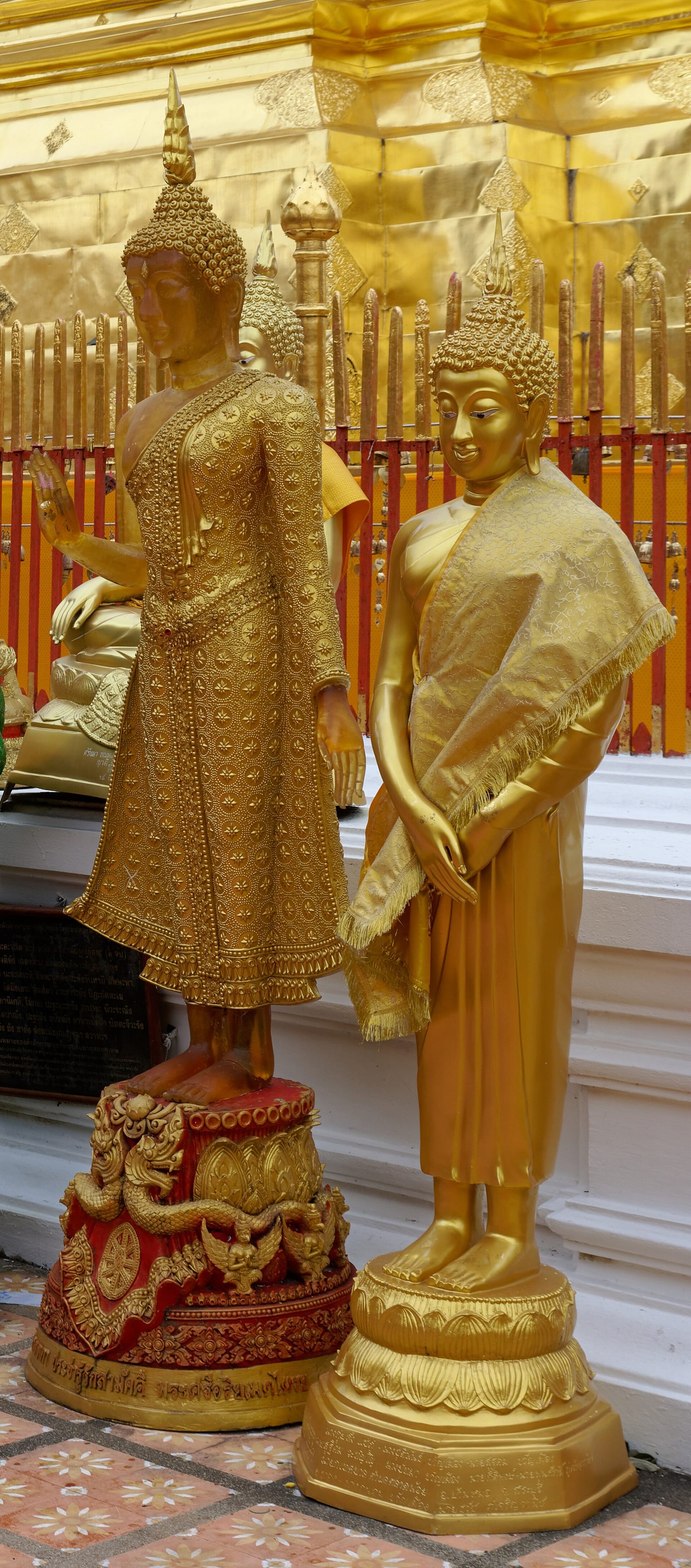 Doi Suthep - scooter rental area in Chiang Mai