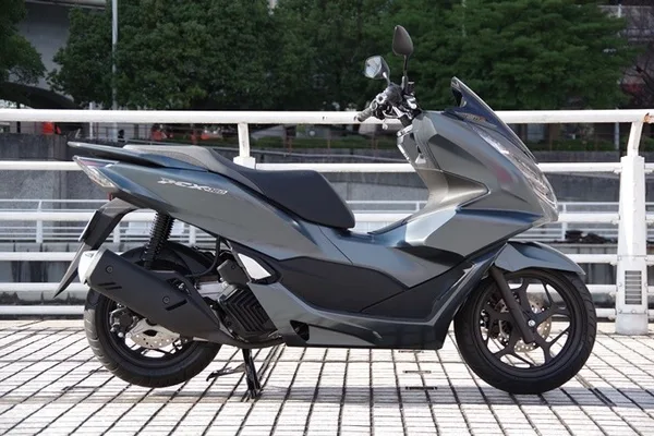 Honda PCX 160 scooter rental in Chiang Mai - 160cc scooter